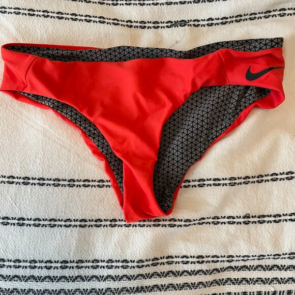 Nike red swimwear small - Picture 1 of 2